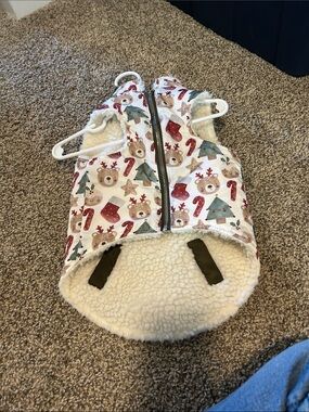 Holiday reverse Sherpa-Lined Vest